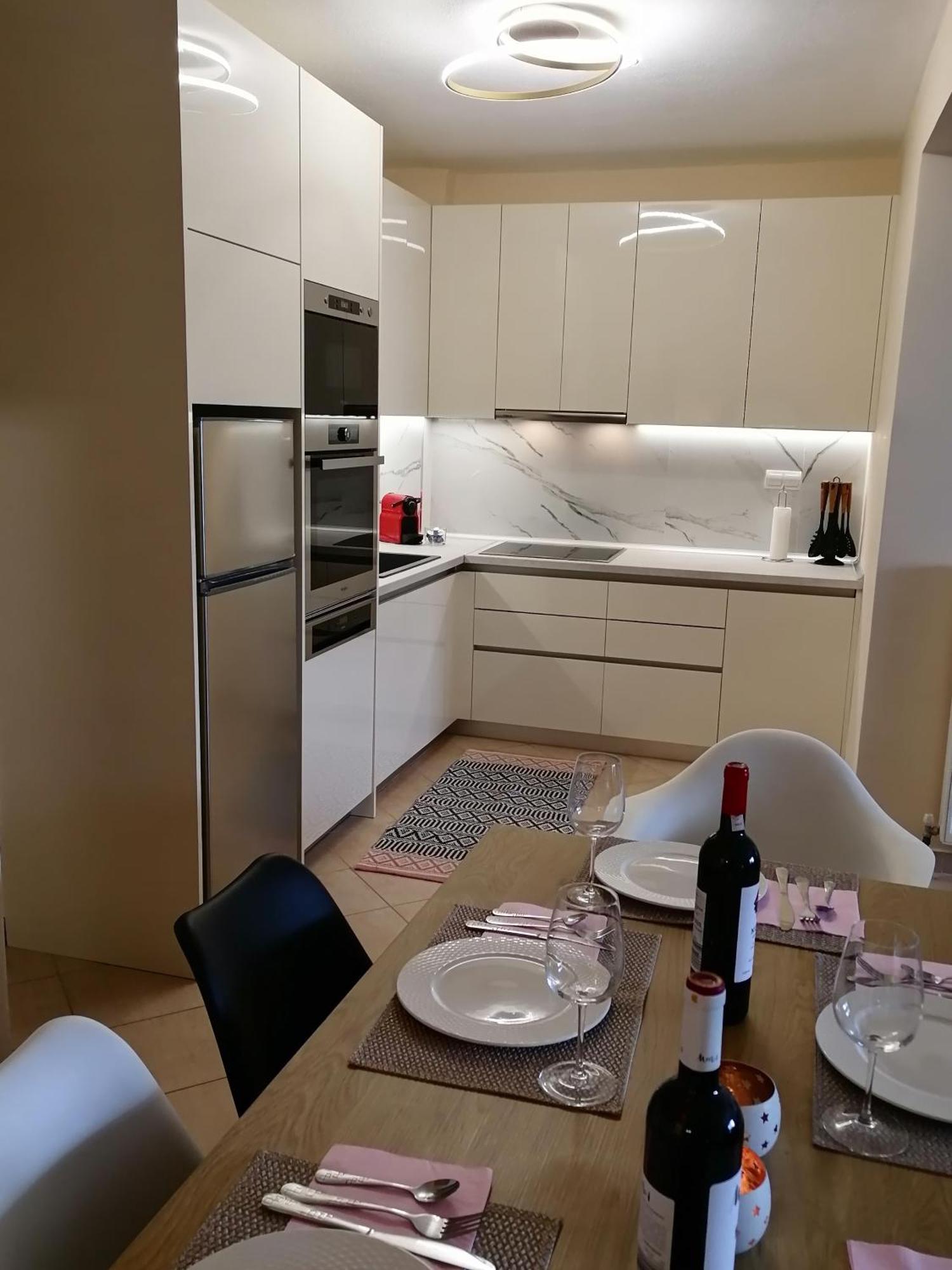 Bella Casa Leilighet Néa Péramos Eksteriør bilde